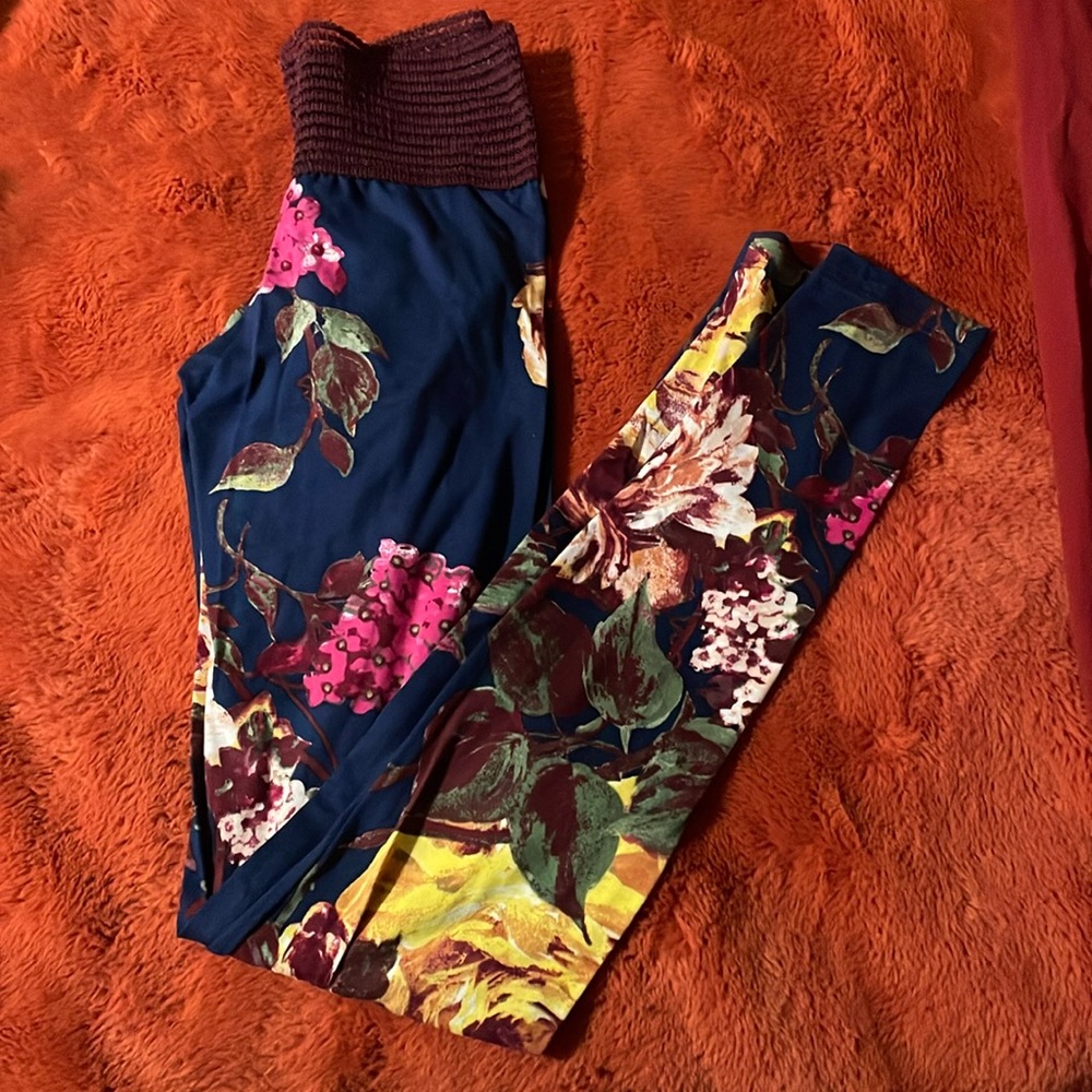 Cute Booty Lounge leggings